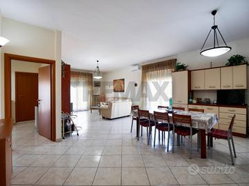 Appartamento - Sammichele di Bari