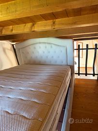 Letto mezza piazza in ecopelle bianco