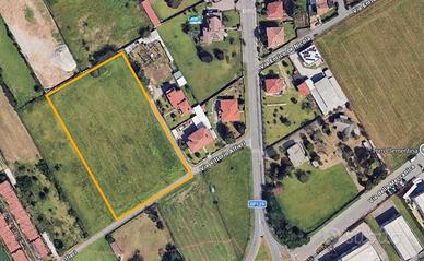 Terreno di 7560 m² a Busto Garolfo