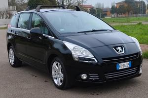 Peugeot 5008 1.6 HDi 112CV Féline