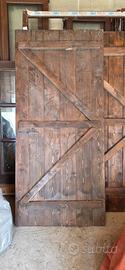 Porte in legno artigianali 