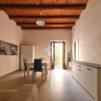 MONOLOCALE A PALERMO