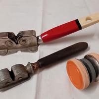 VECCHI AFFILA COLTELLI MOLA ACCIAINO VINTAGE 