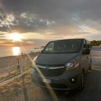 Noleggio Pulmino Van 9 Posti