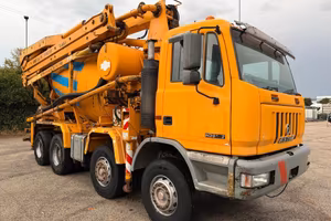 ASTRA HD7 84.42 Betonpompa CIFA 28m