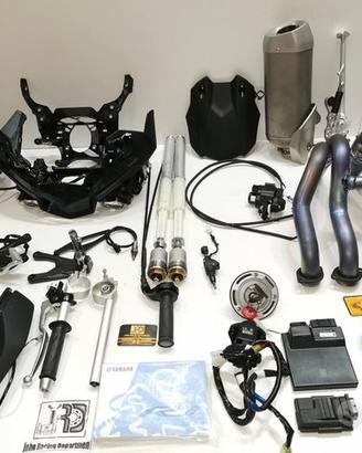 Ricambi yamaha R1 dal 2015 al 2022