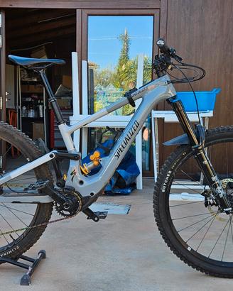 Specialized kenevo sl expert  2023