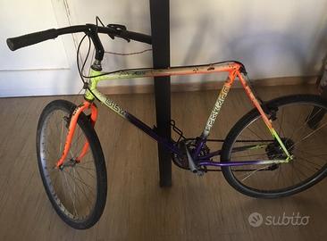 MOUNTAIN BIKE VINTAGE