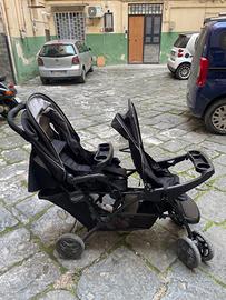Passeggino gemellare