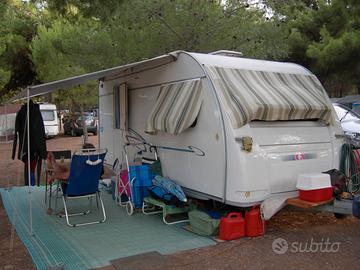 roulotte adria adora  6A 45PH