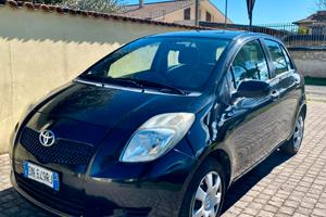 TOYOTA YARIS 5 porte