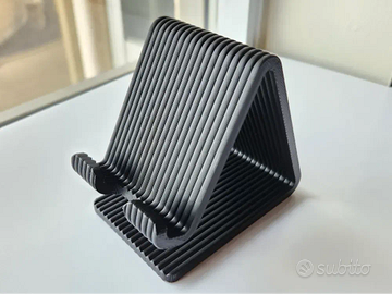 Supporto per telefono minimal elegante