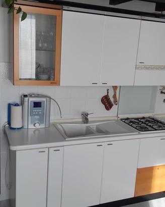 mobili cucina e soggiorno