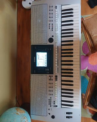Tastiera yamaha psr s900