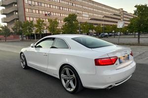Audi A5 Coupé 2.7 TDI V6 190cv - 2009 - Bianco - 2