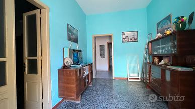 Guspini- Appartamento al piano terra con cortile