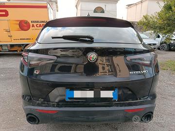 Alfa Romeo Stelvio 2.2 210 CV AT8 Q4 Sprint -2023
