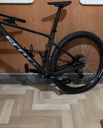 BICICLETTA SCOTT SCALE 940 BLACK