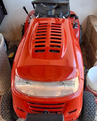 Trattorino tagliaerba MTD