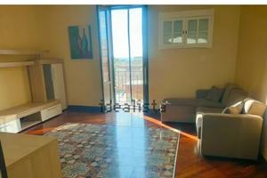 Trilocale zona Pzza Ebalia - Vicino facoltà Medici