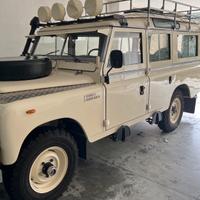 Land Rover series 109/defender110