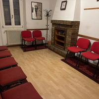 Seggiole imbottite sala d’attesa