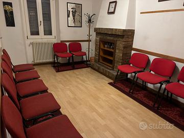 Seggiole imbottite sala d’attesa