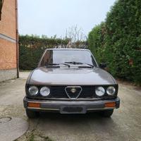 Alfa Romeo Alfetta Quadrifoglio Oro 116,anno1983