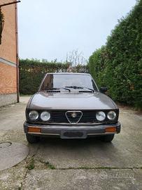 Alfa Romeo Alfetta Quadrifoglio Oro 116,anno1983
