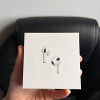 AirPods 3 Apple