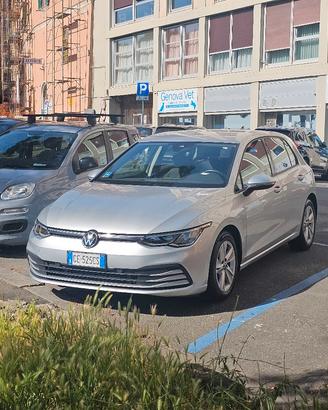 golf 8 2.0 150 CV dsg