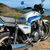 Honda cb 750 f2