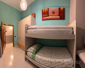 CAMERETTA CON LETTO A CASTELLO+ARMADIO 