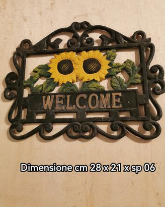 Vecchia scritta Welcome in ferro battuto