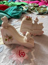 Oggetti in Capodimonte per bambina