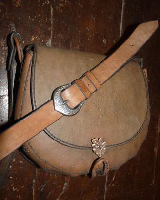 Borsetta in cuoio