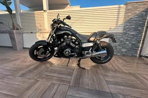 VMAX 1200 del 1993 total black