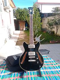 Chitarra semiacustica DAngelico 