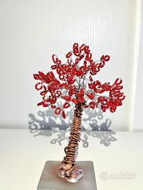 Albero fatto a mano in ferro con fili e perline