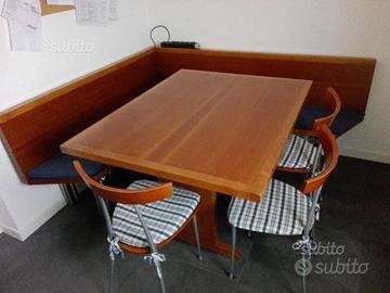 Giropanca legno con sedie