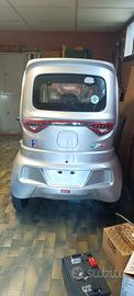 F4 quadriciclo elettrico c/volante 1500w grigio