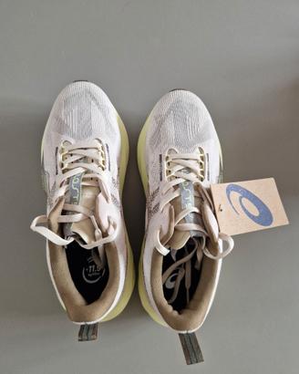 Asics novablast 5