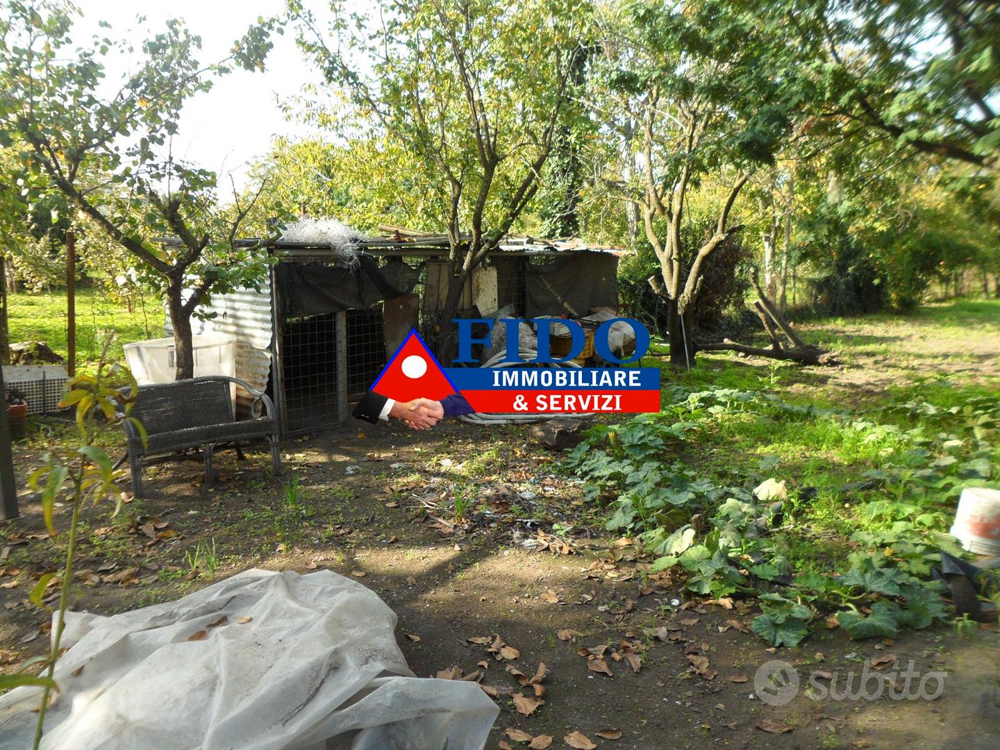 Terreno agricolo di 1.000 mq con casotto - Altro