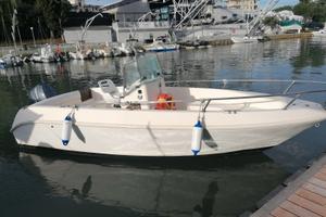 Barca open 5,60 Molinari