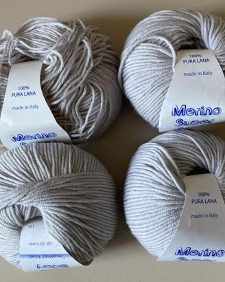 4 + 2 gomitoli lana Merino Super Baby 50 gr maglia