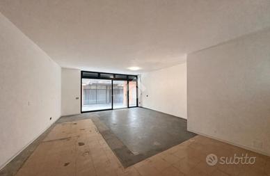 NEGOZIO A CASTELFRANCO VENETO