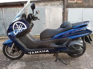 Yamaha Majesty 400