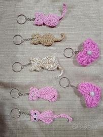 set portachiavi fatti a  uncinetto 
