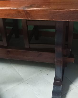 TAVOLO FRATINO E 4 SEDIE 