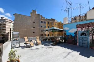 3 LOCALI A NAPOLI